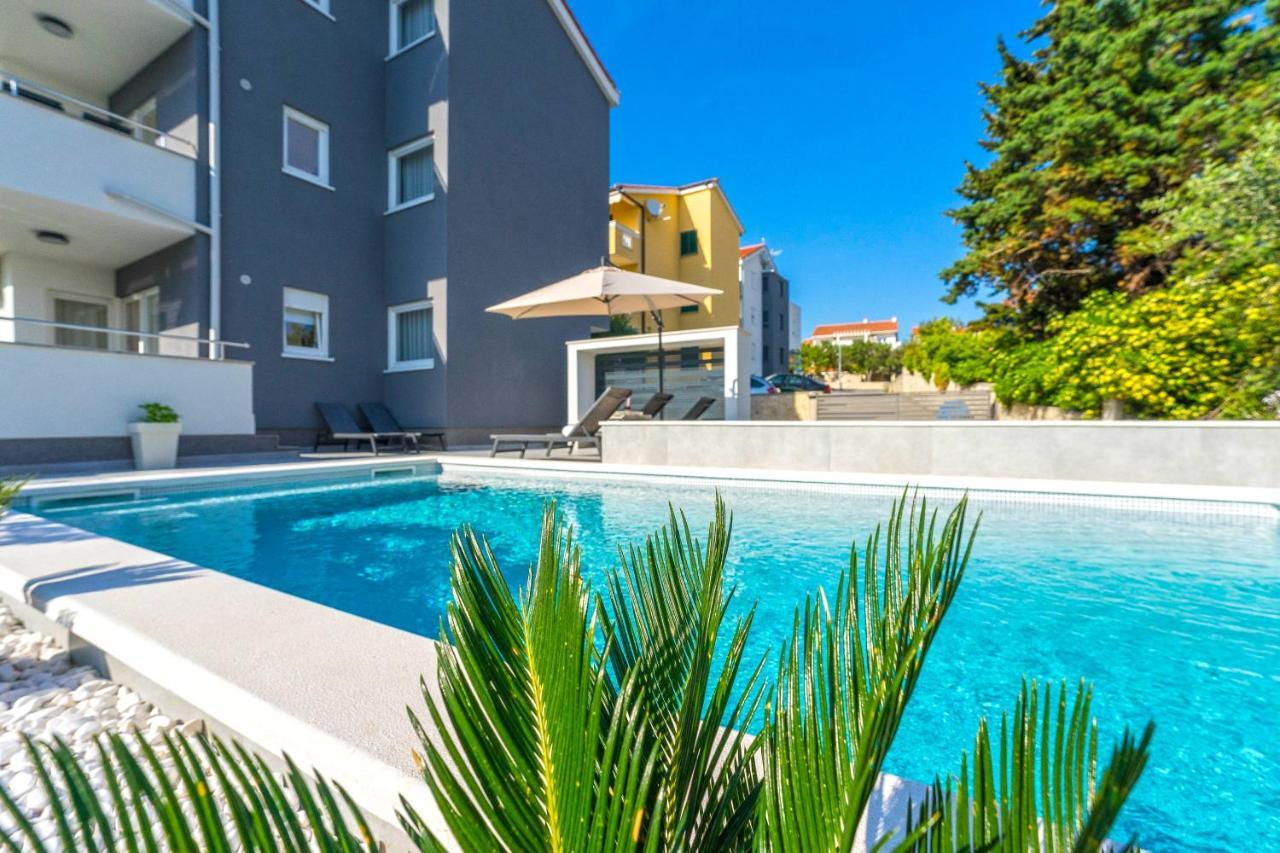 Summer Breeze Pool Apartments Novalja Dış mekan fotoğraf