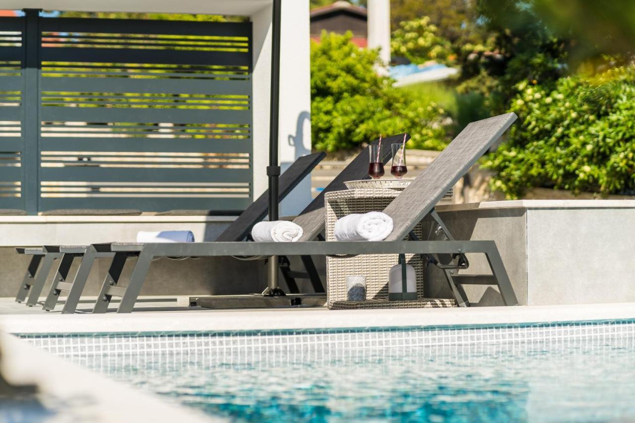 Summer Breeze Pool Apartments Novalja Dış mekan fotoğraf