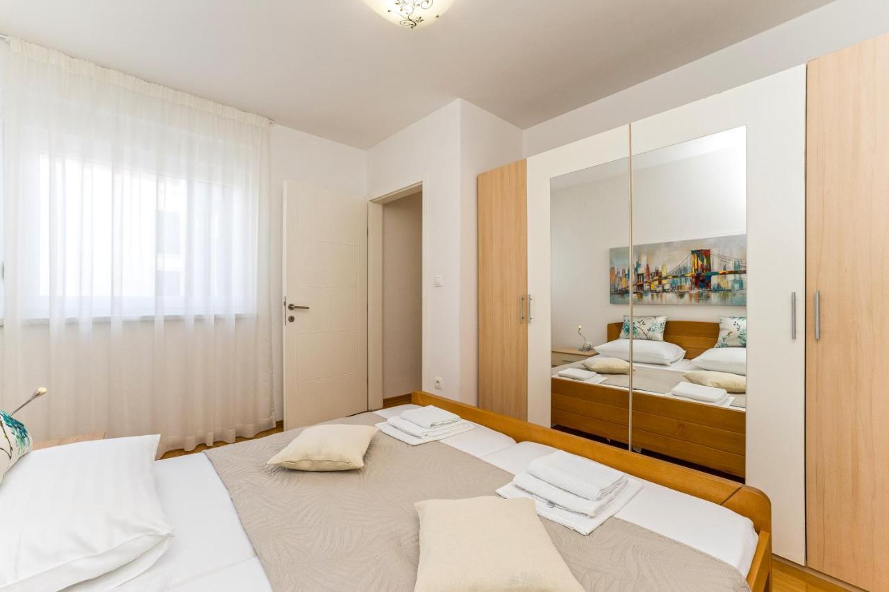 Summer Breeze Pool Apartments Novalja Dış mekan fotoğraf