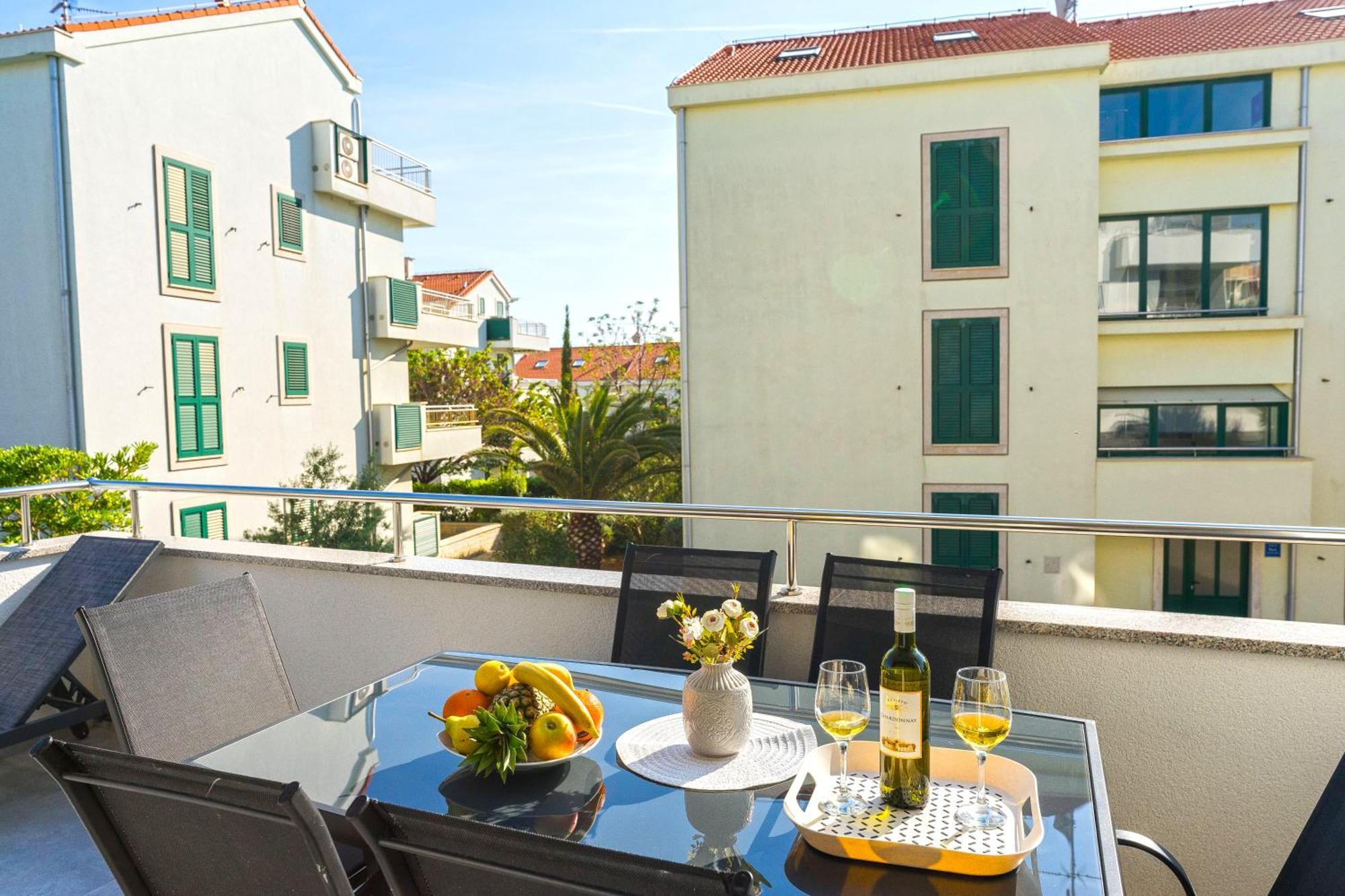 Summer Breeze Pool Apartments Novalja Oda fotoğraf